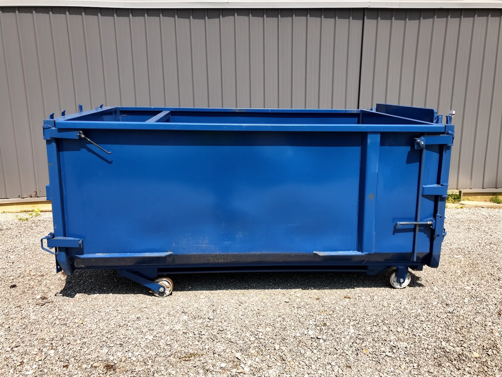 Roll-off dumpster from Plum Field Dumpsters & Hauling in Houma, LA